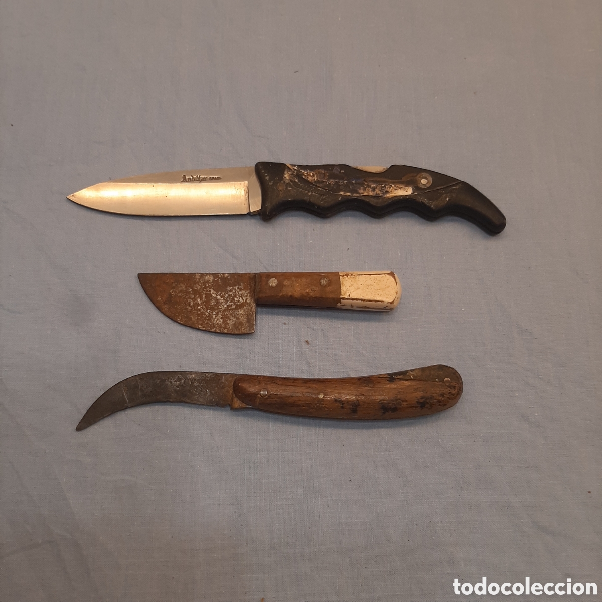 Militaria: Lote de navajas antiguas