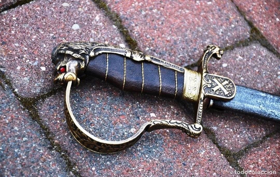 Militaria: Sable de oficial prusiano &ldquo;L&ouml;wenkopfs&auml;bel&rdquo; con empu&ntilde;adura en forma de cabeza de le&oacute;n