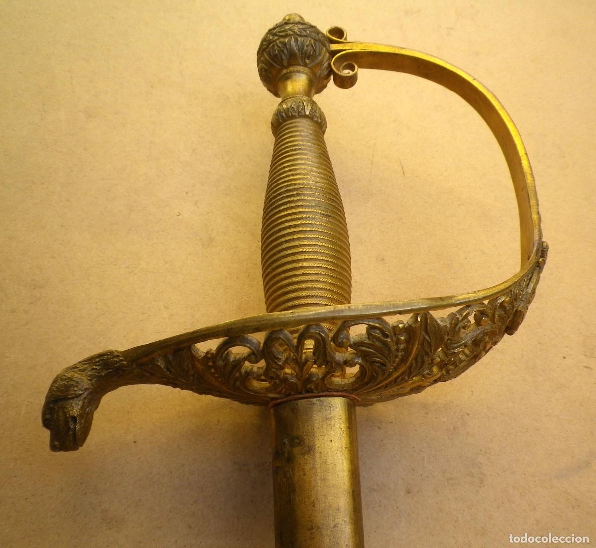 Militaria: Espada siglo XIX para oficial de sanidad militar