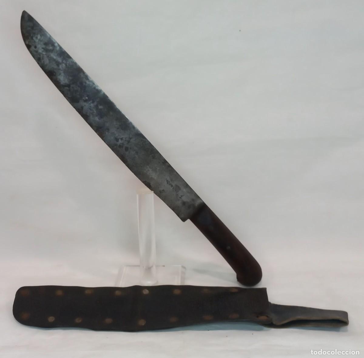 Militaria: ANTIGUO CUCHILLO ARTESANAL CON FUNDA DECUERO , MARCADO EN HOJA JOAQUIN VI&Ntilde;ES - VALENCIA