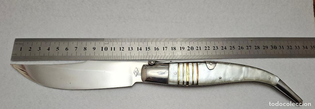 Militaria: Navaja santacruce&ntilde;a I.Laguna