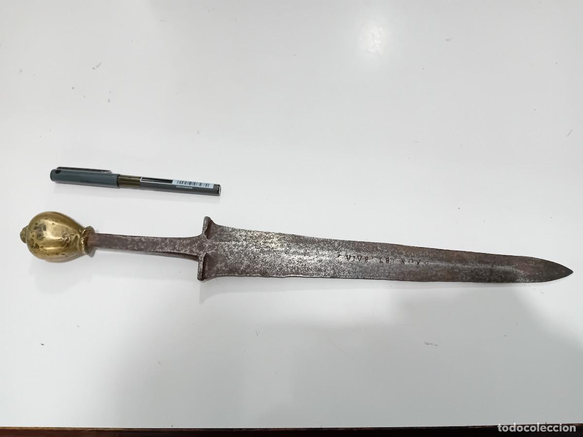 Militaria: EXCEPCIONAL DAGA Medieval , grabados,