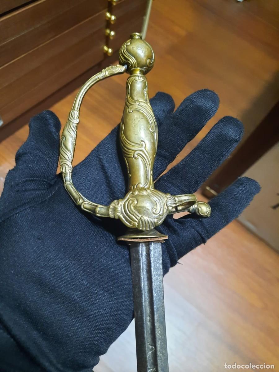 Militaria: Espadin del gran maestro Espadero Antonio Ruiz (Espadero del rey) siglo XVII)