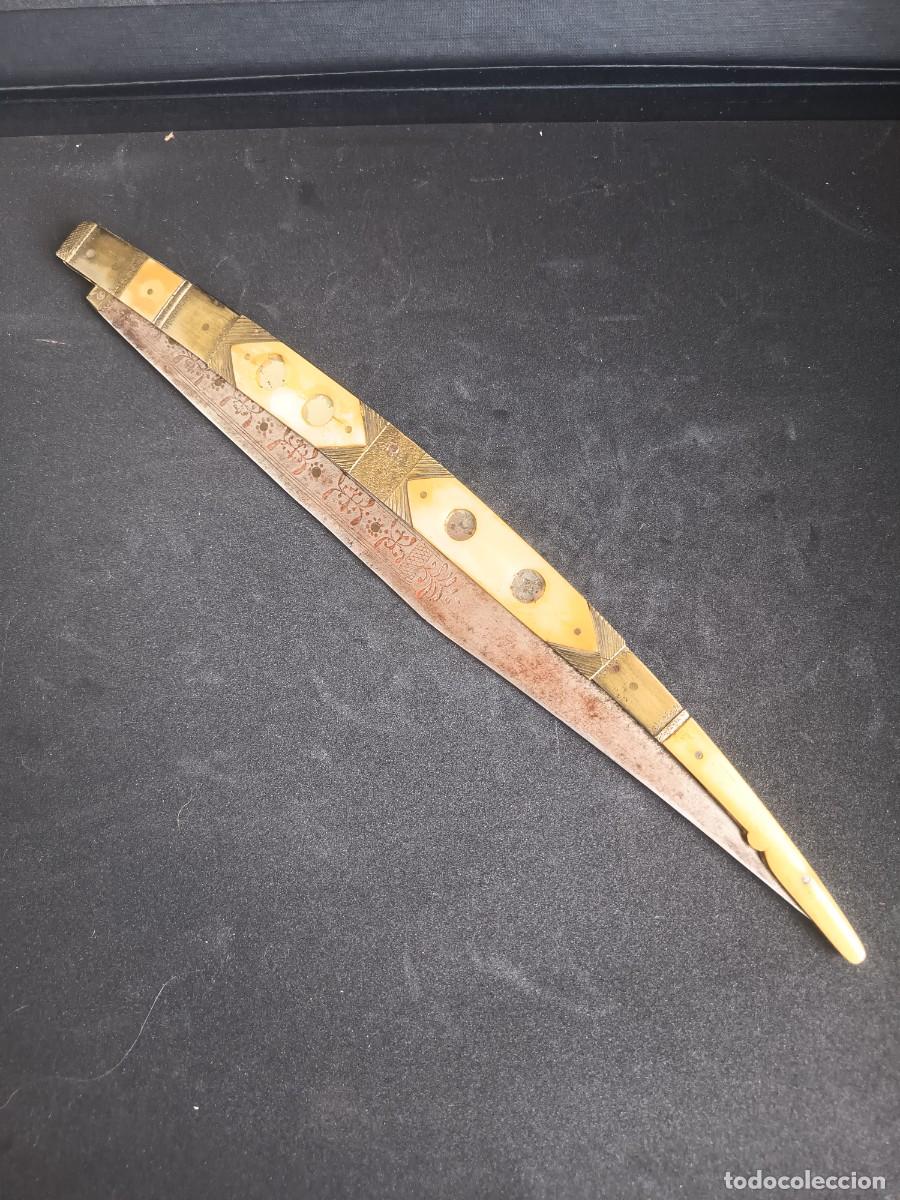 Militaria: Navaja de espejillos de grandes dimensiones