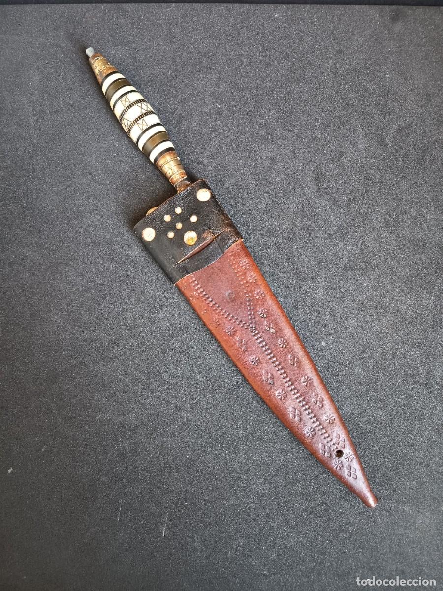 Militaria: Cuchillo naife canario