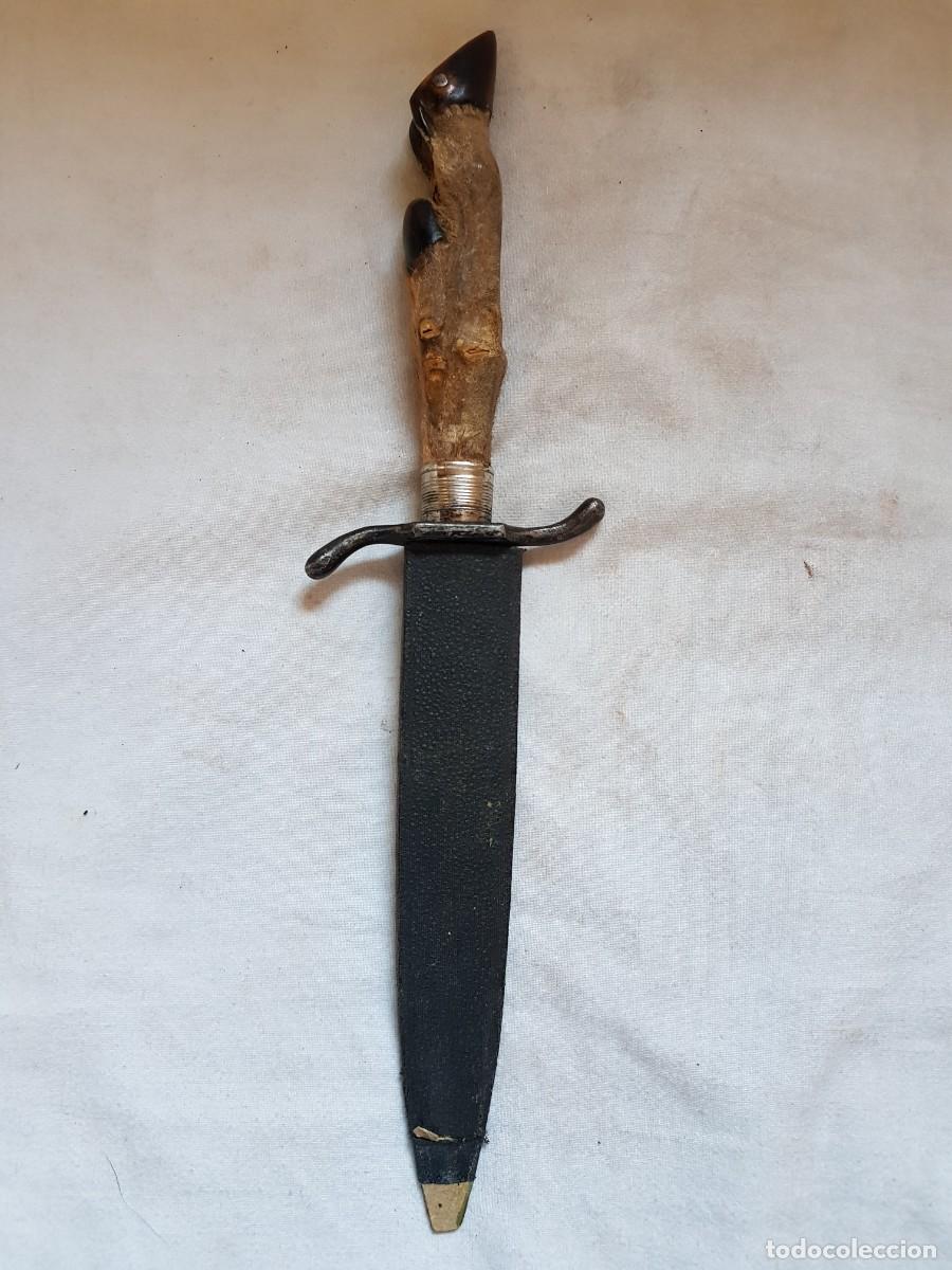 Militaria: Pu&ntilde;al o cuchillo siglo XIX