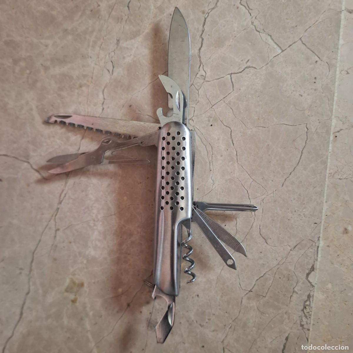 Militaria: Navaja Suiza multiusos 9 funciones... ideal pesca , caza, camping etc