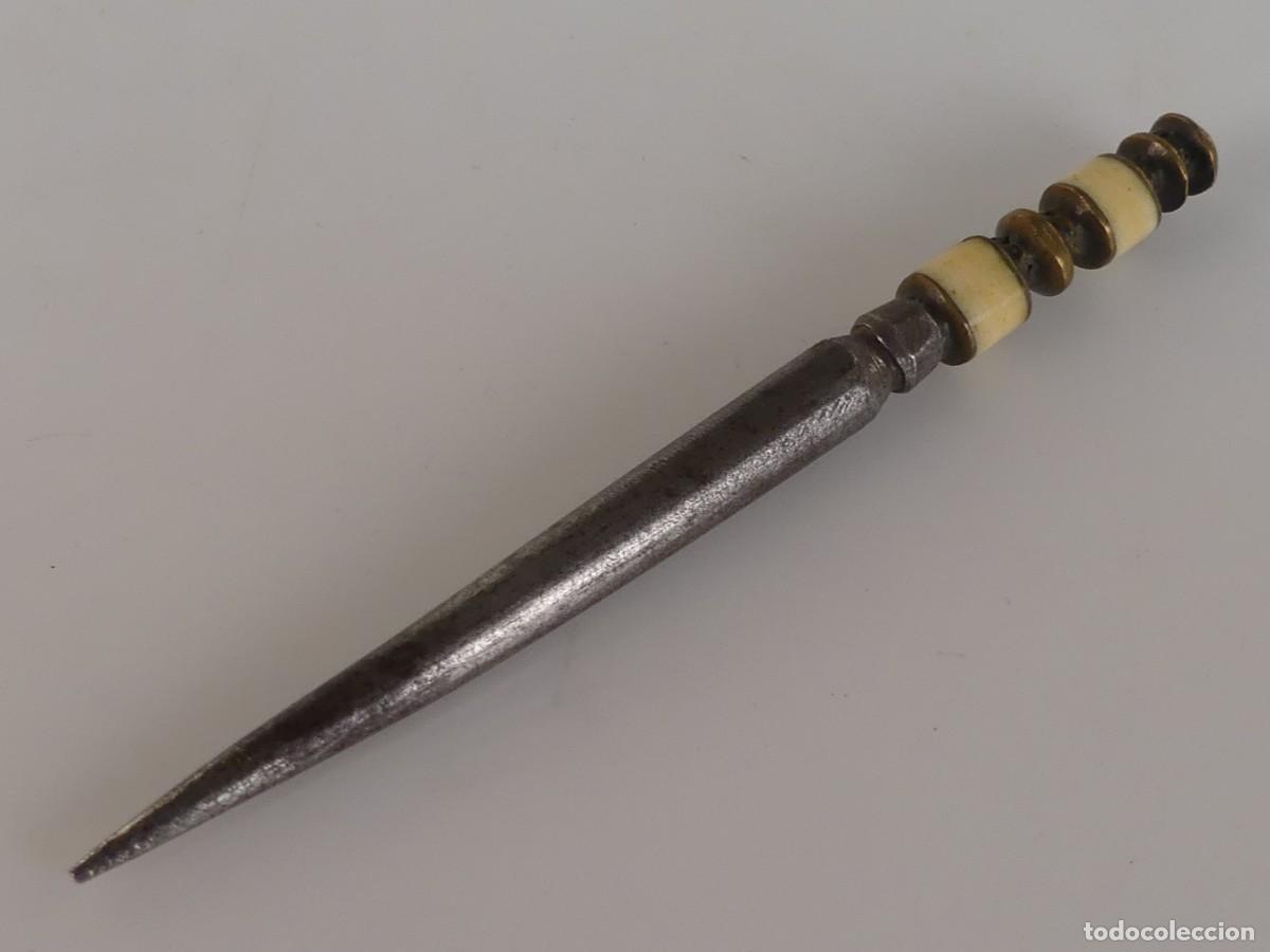 Militaria: ANTIGUO PU&Ntilde;AL O DAGA DE DAMA O DE PROSTITUTA