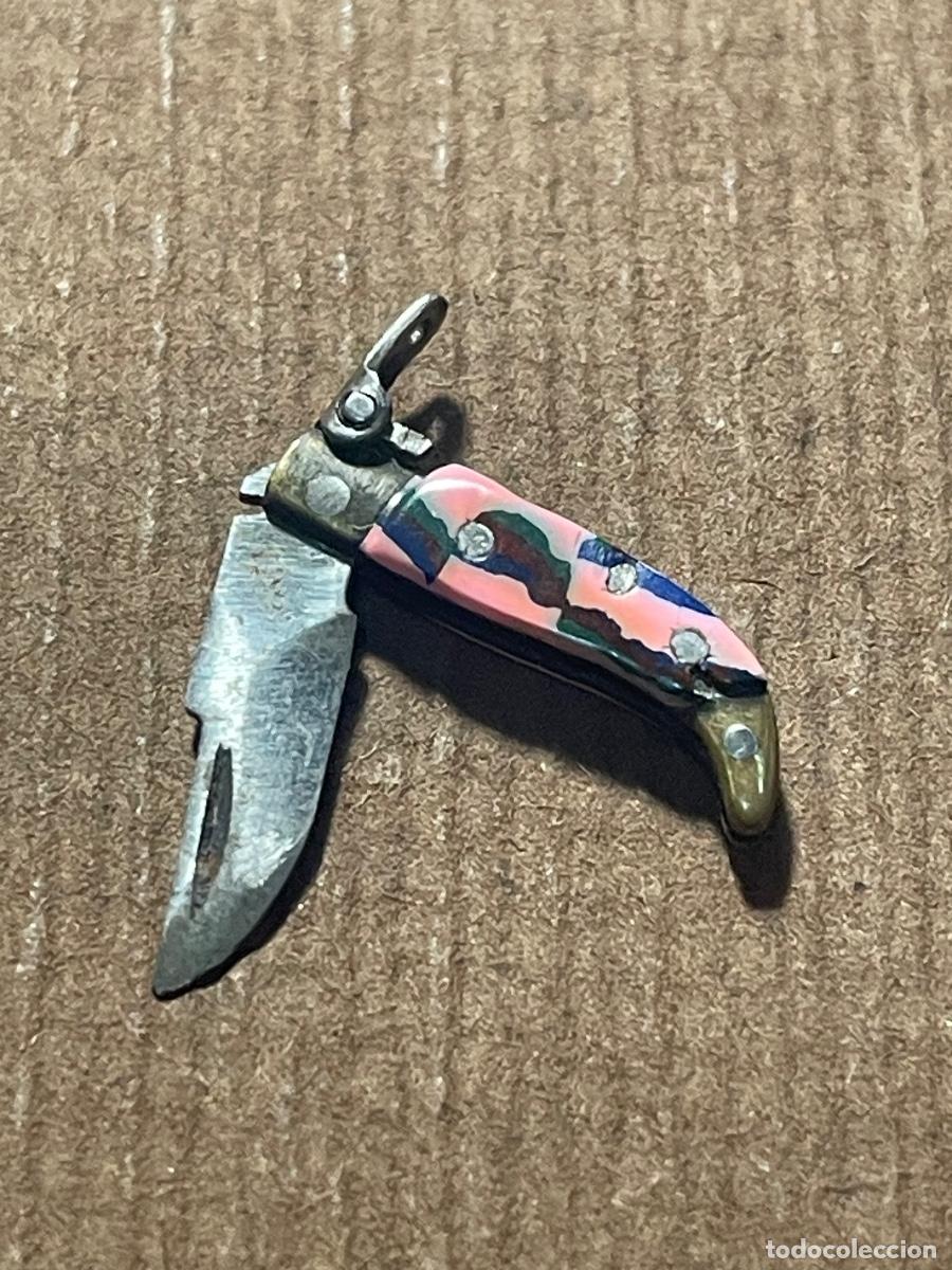 Militaria: ANTIGUA NAVAJA MINIATURA - ALBACETE - CERRADA 2 CM. ABIERTA 3,5 CM.- ESTADO EL QUE SE VE EN LAS IMAG