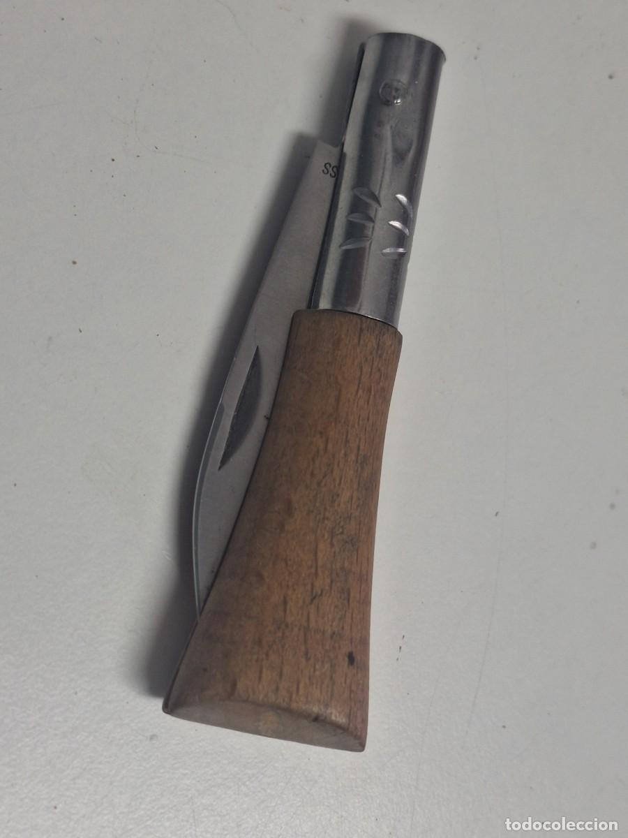 Militaria: NAVAJA TARAMUNDI ....?