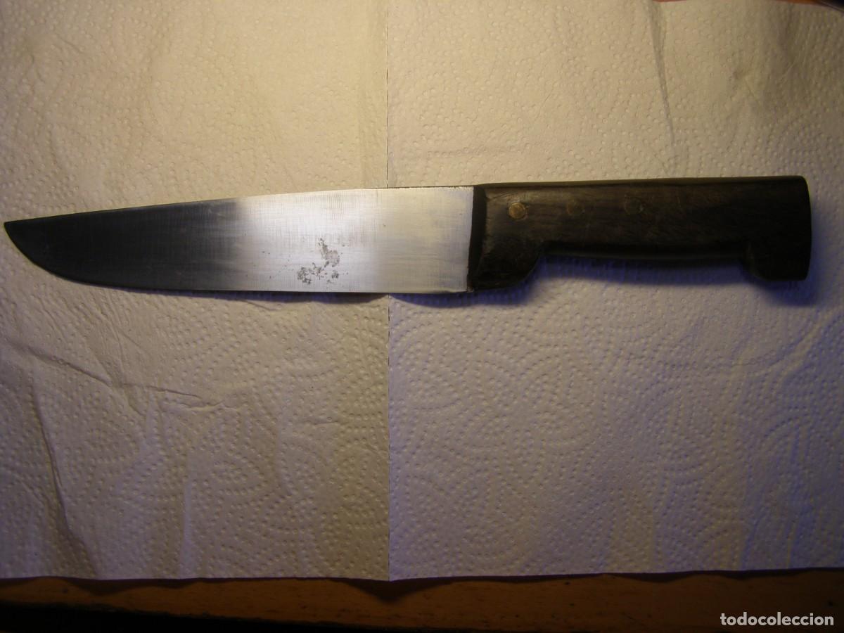 Militaria: Antiguo cuchillo marca F. NOGENT, de acero al carbono forjado.