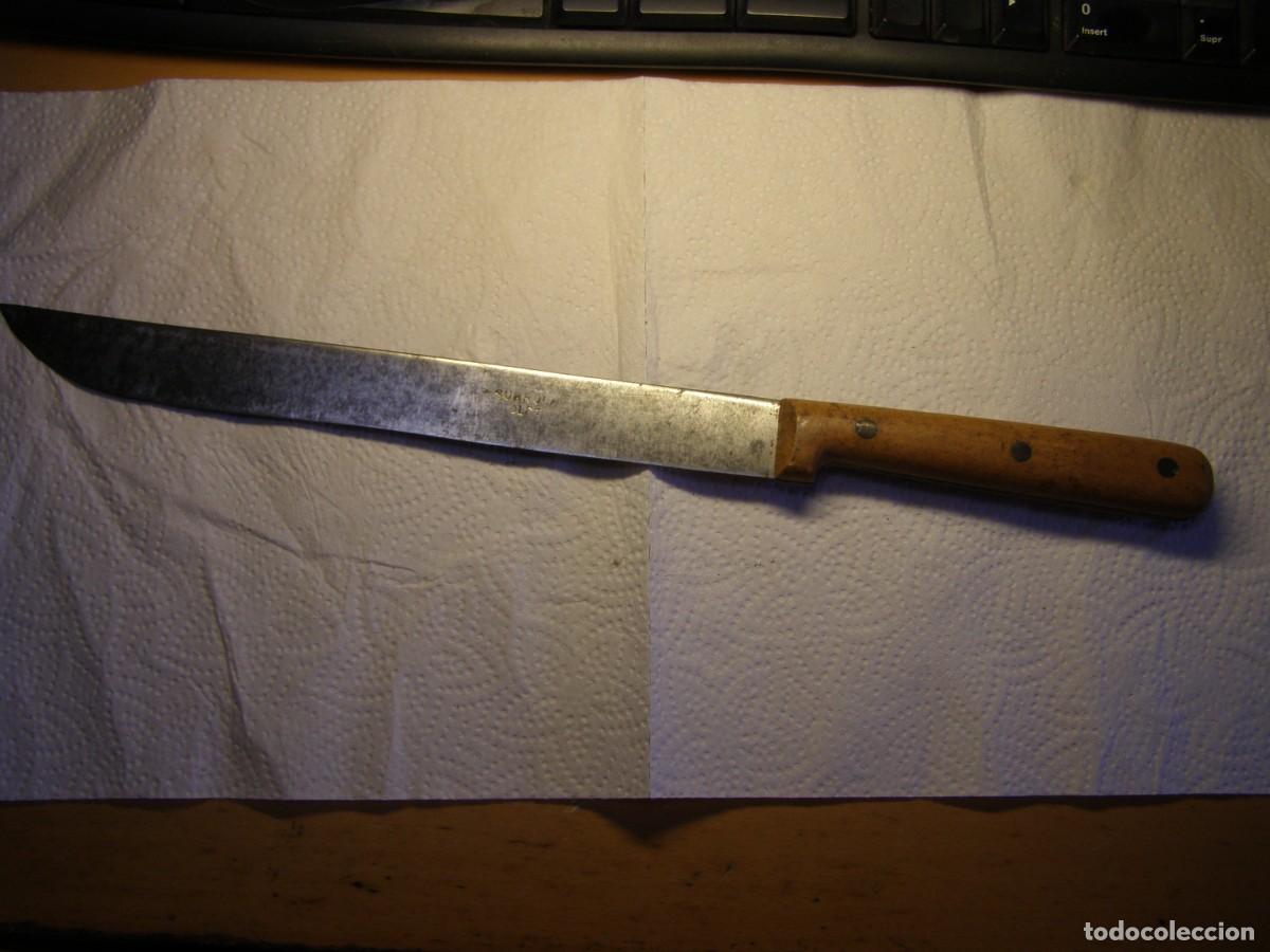 Militaria: Antiguo cuchillo marca SURROCA. OLOT, de acero al carbono forjado. Jamonero.