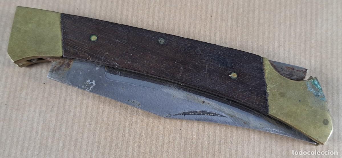 Militaria: Antigua navaja, adornos de bronce, mediados siglo XX