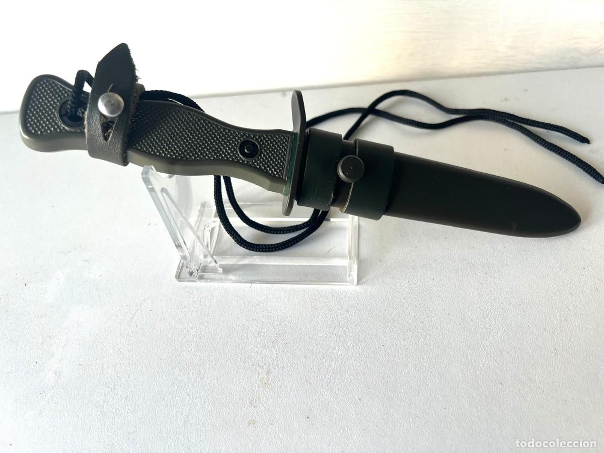 Military Antiques: M&iacute;tico cuchillo de combate alem&aacute;n MI211 BW