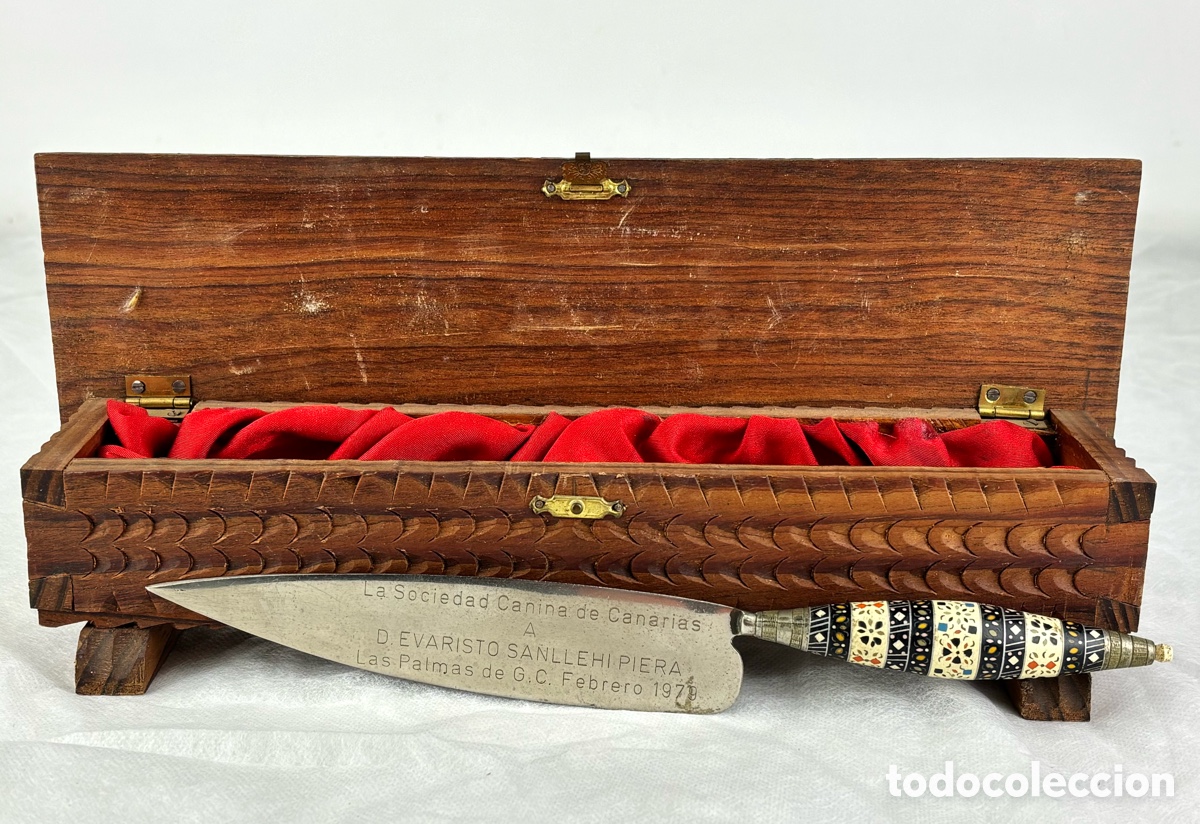 Militaria: CUCHILLO CANARIO NAIFE - LA SOCIEDAD CANINA DE CANARIAS, CON CAJA MADERA