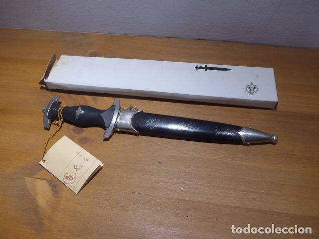 Militaria: Antigua daga de las SS original de la casa Marto de Toledo, en su caja original y con su etiqueta