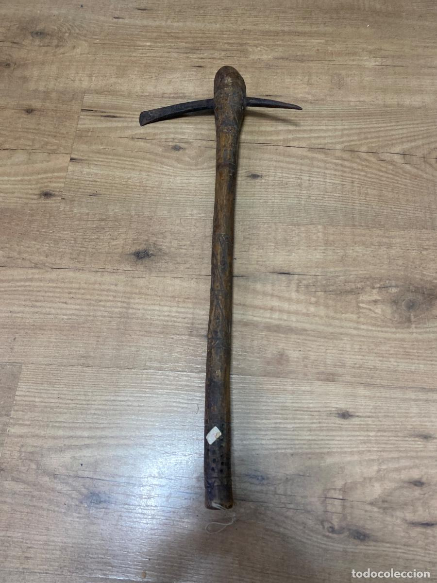 Militaria: SELEPE .Tribu ZIMBABVE TANZANIA