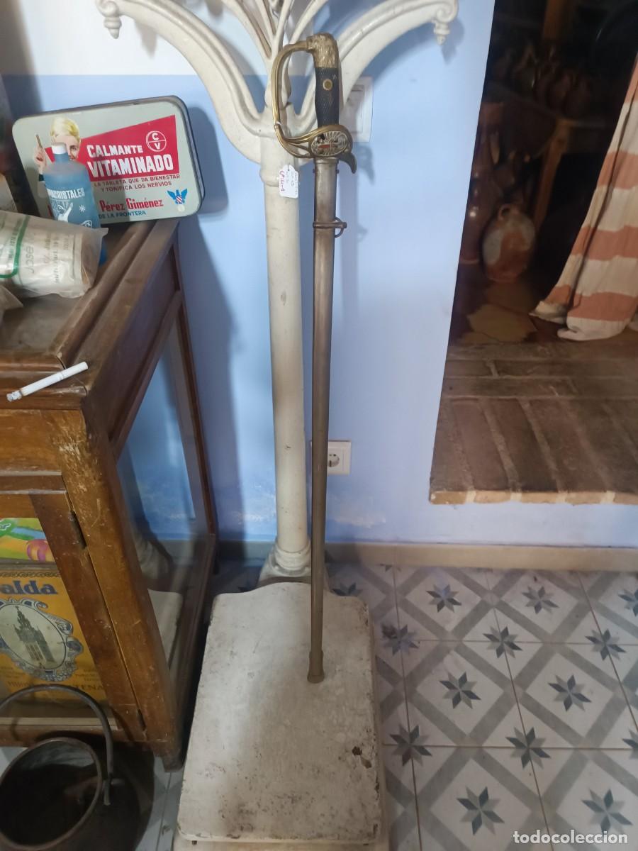 Militaria: Sable de puerto seguro