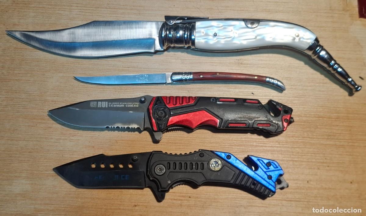 Militaria: Lote de 4 navajas diferentes