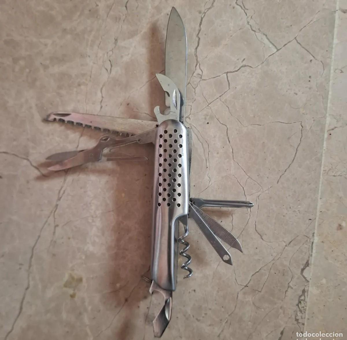 Militaria: Navaja Suiza multiusos 9 funciones... ideal pesca , caza, camping etc