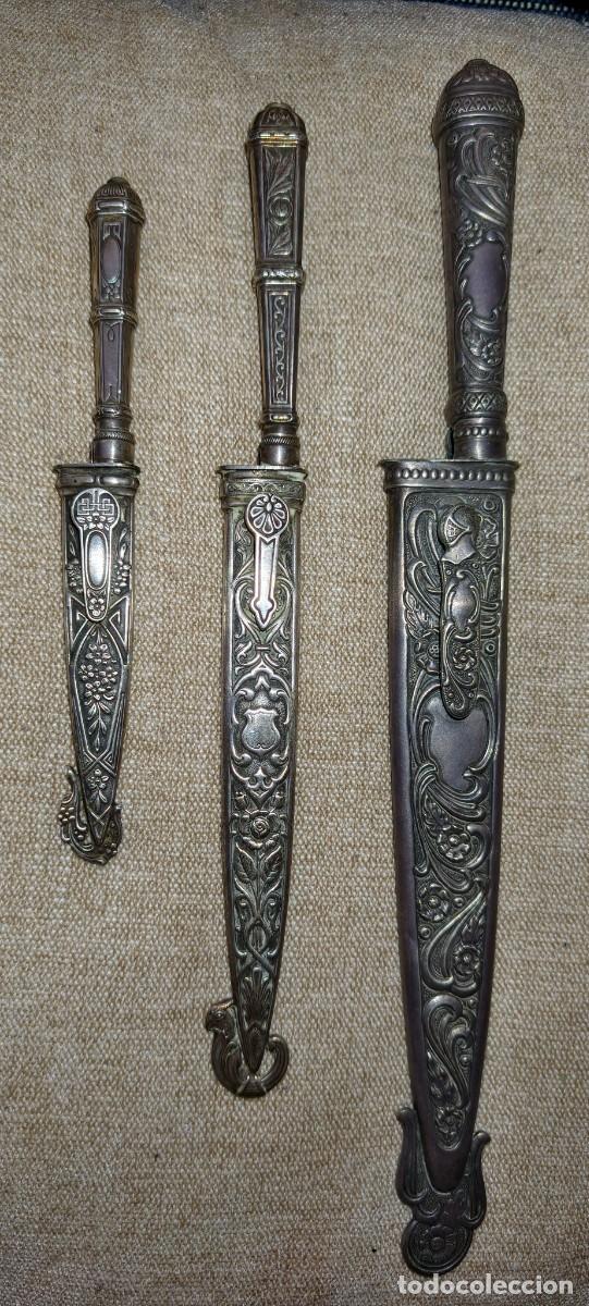 Militaria: Cuchillos gauchos plata o alpaca