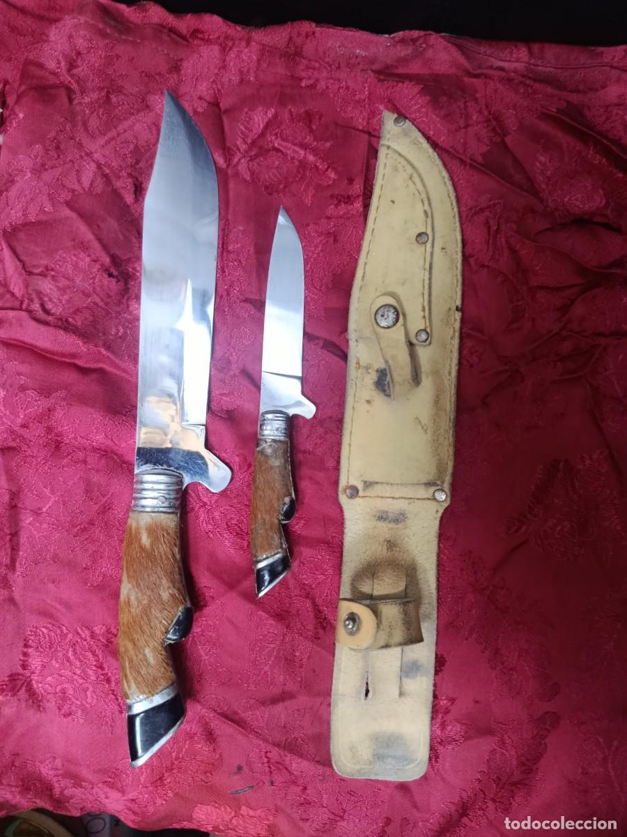 Militaria: Pareja de cuchillos de caza antiguos,pata de ciervo.