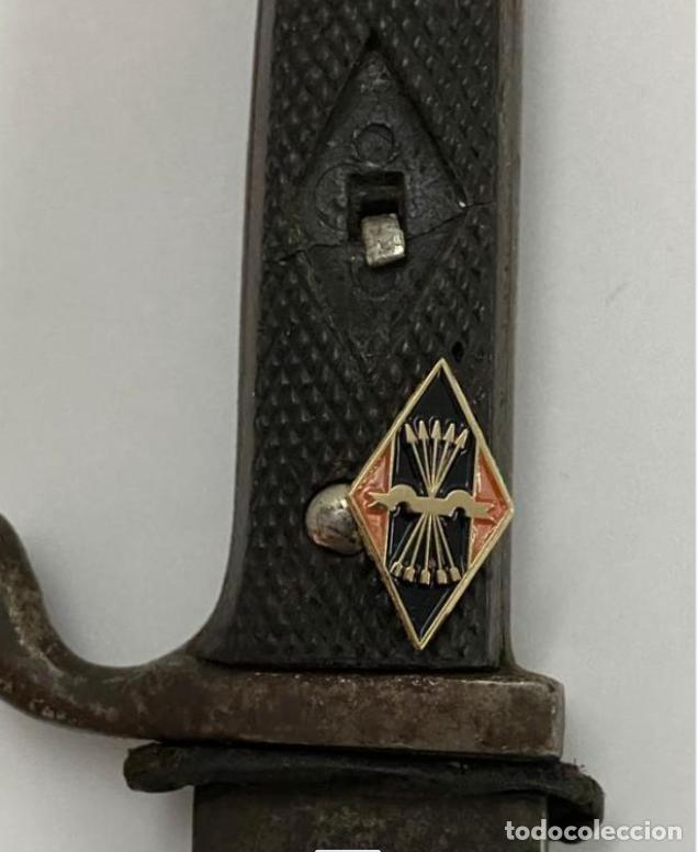 Militaria: Insignia Falange para para Cuchillo