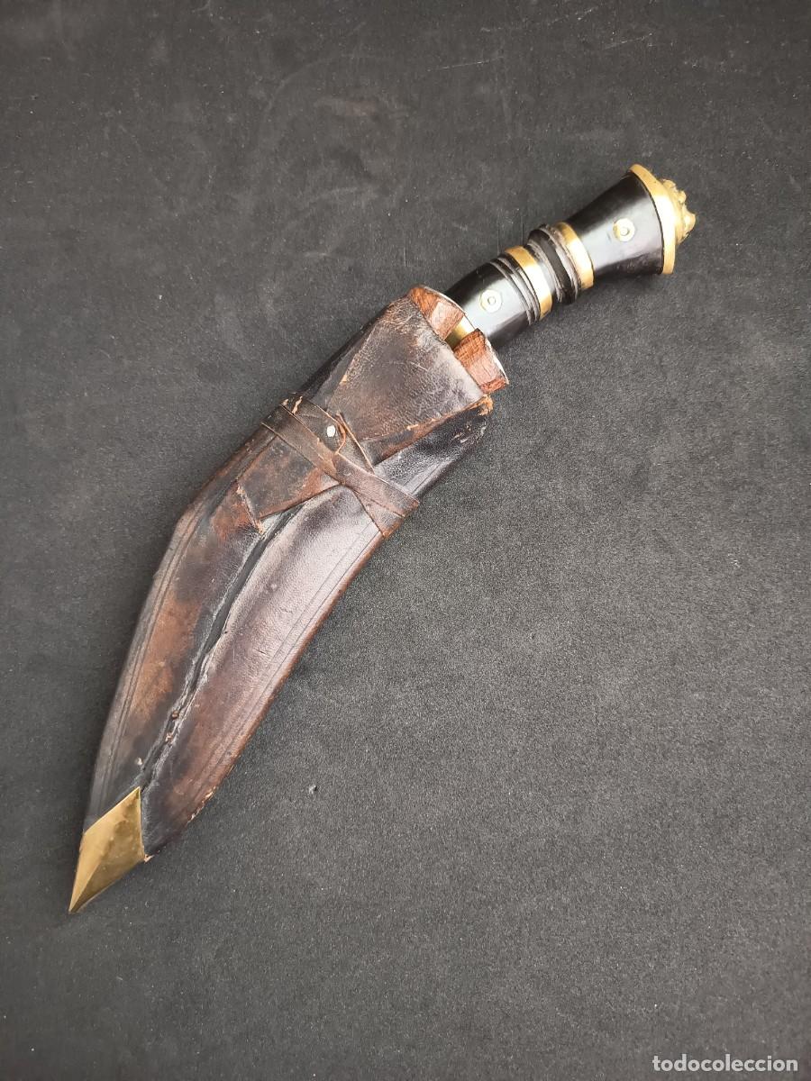 Militaria: Peque&ntilde;o kukri nepali de tres piezas
