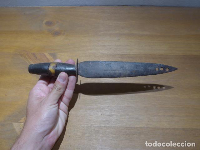 Militaria: Antiguo cuchillo espa&ntilde;ol original del siglo XIX