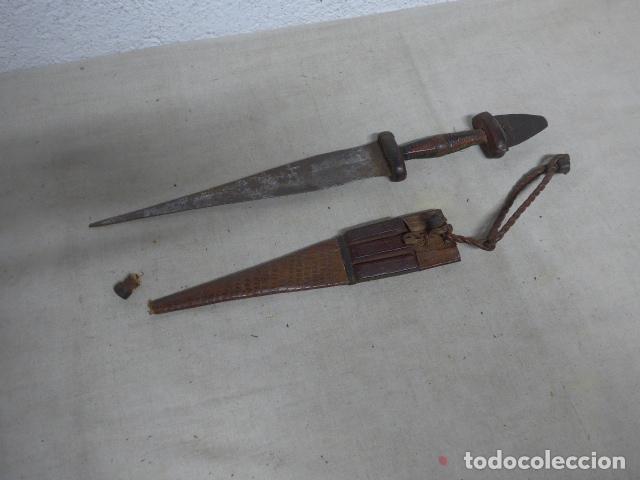 Militaria: Antiguo cuchillo africano de tribu, original, Sudan, Niger, Chad.