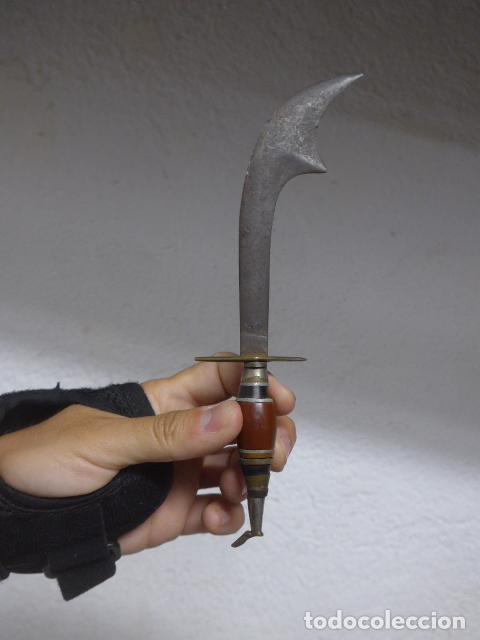 Militaria: Antiguo cuchillo a identificar - Foto 2