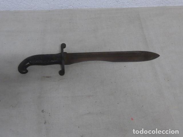 Militaria: Antiguo machete espa&ntilde;ol de artilleria modelo 1907, original. Guerra de Africa y Guerra civil.