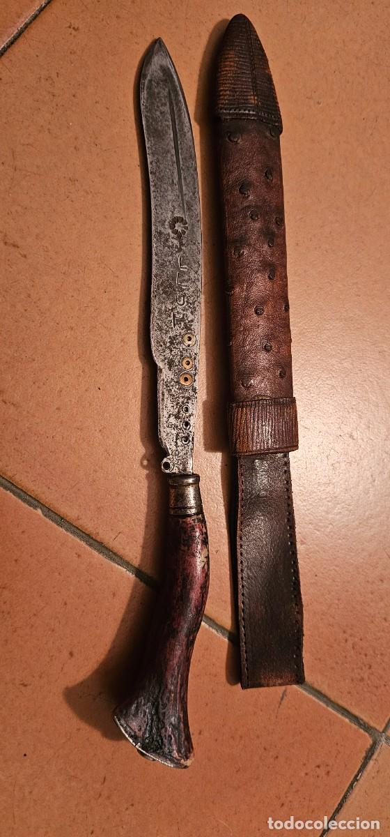 Militaria: Espectacular cuchillo de caza siglo XIX