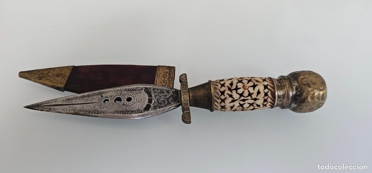 Militaria: Espectacular daga espa&ntilde;ola muy trabajada lujo siglo XIX