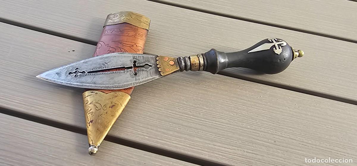 Militaria: Granito daga orden de Santiago siglo XIX o anterior