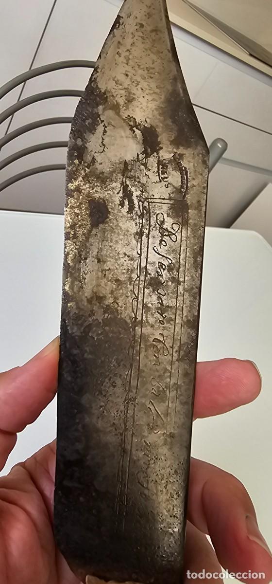 Militaria: Cuchillo espa&ntilde;ol grabado en hoja siglo XIX