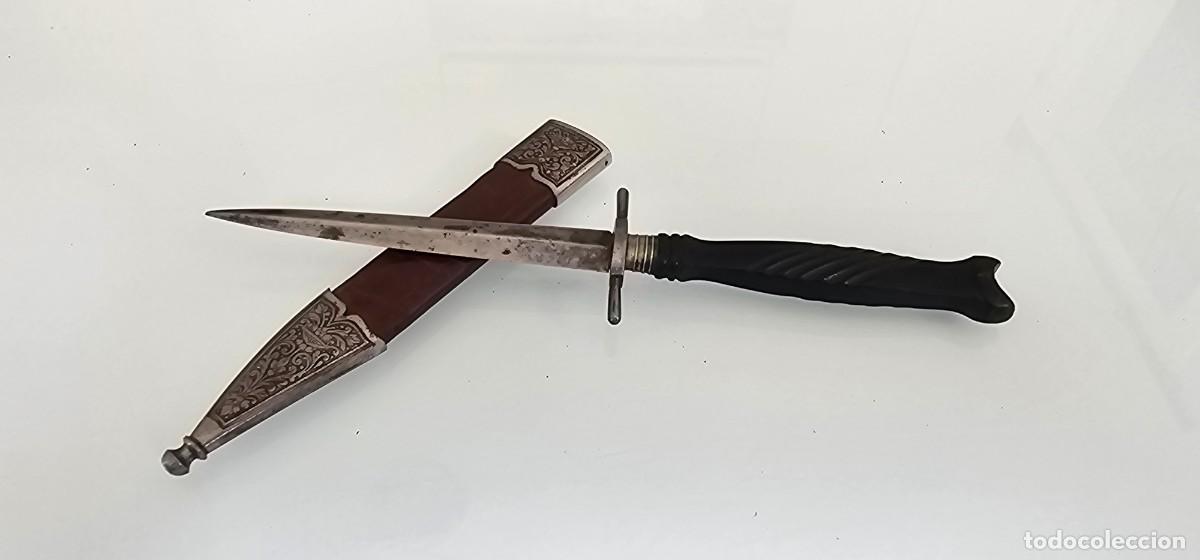 Militaria: Preciosa daga dama firmada siglo XIX