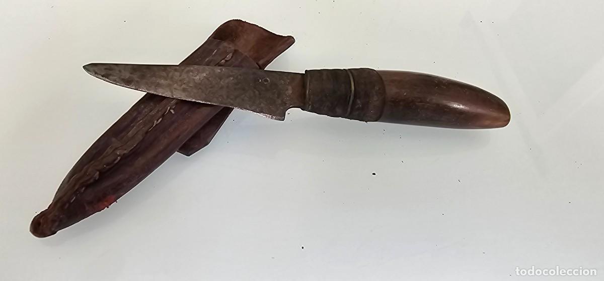 Militaria: Preciosa daga r&uacute;stica asta firmada siglo XIX
