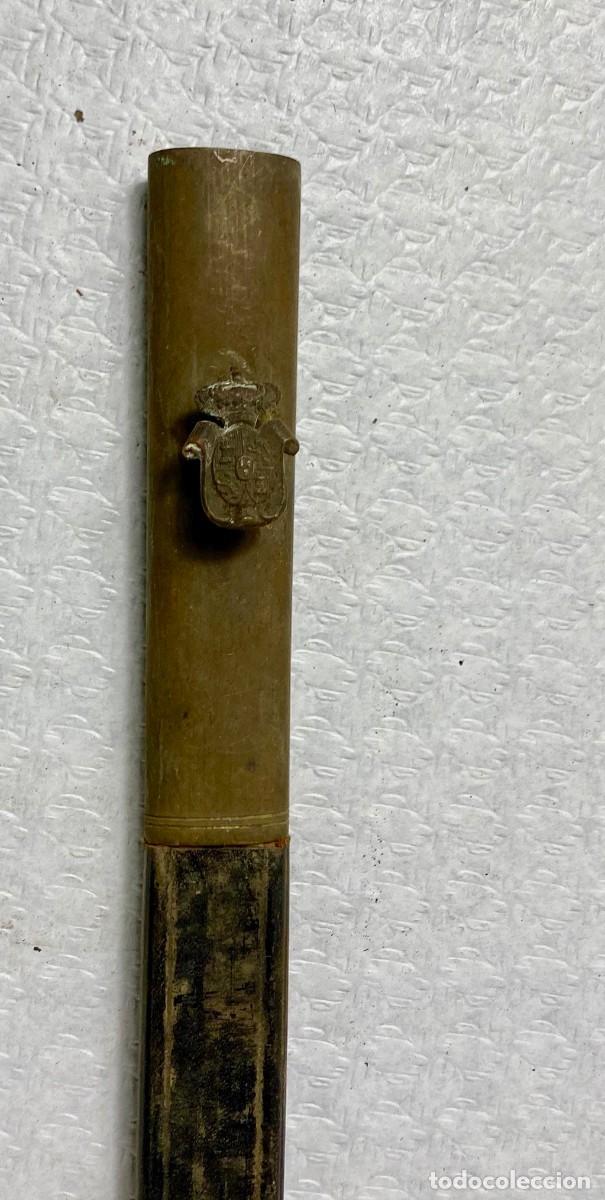 Militaria: VAINA de espada en cuero y lat&oacute;n Siglo XIX Original 77,5cm