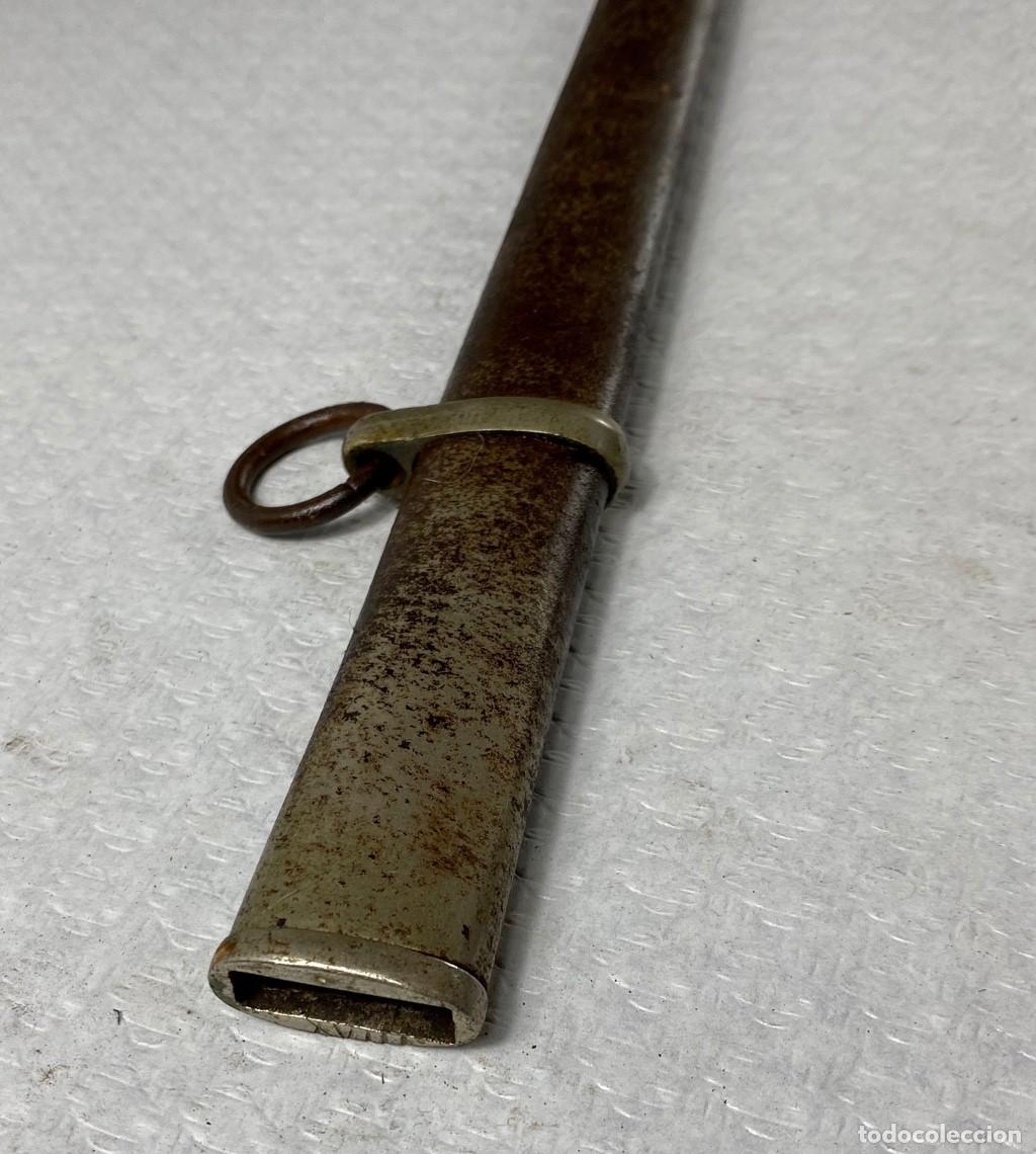 Militaria: VAINA de espada en acero niquelado Siglo XIX o incios del XX Original 81,5cm