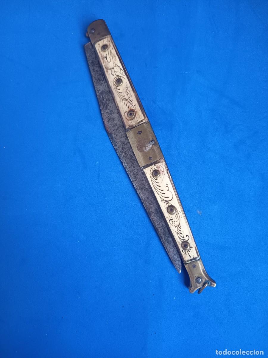 Militaria: Navaja francesa antigua