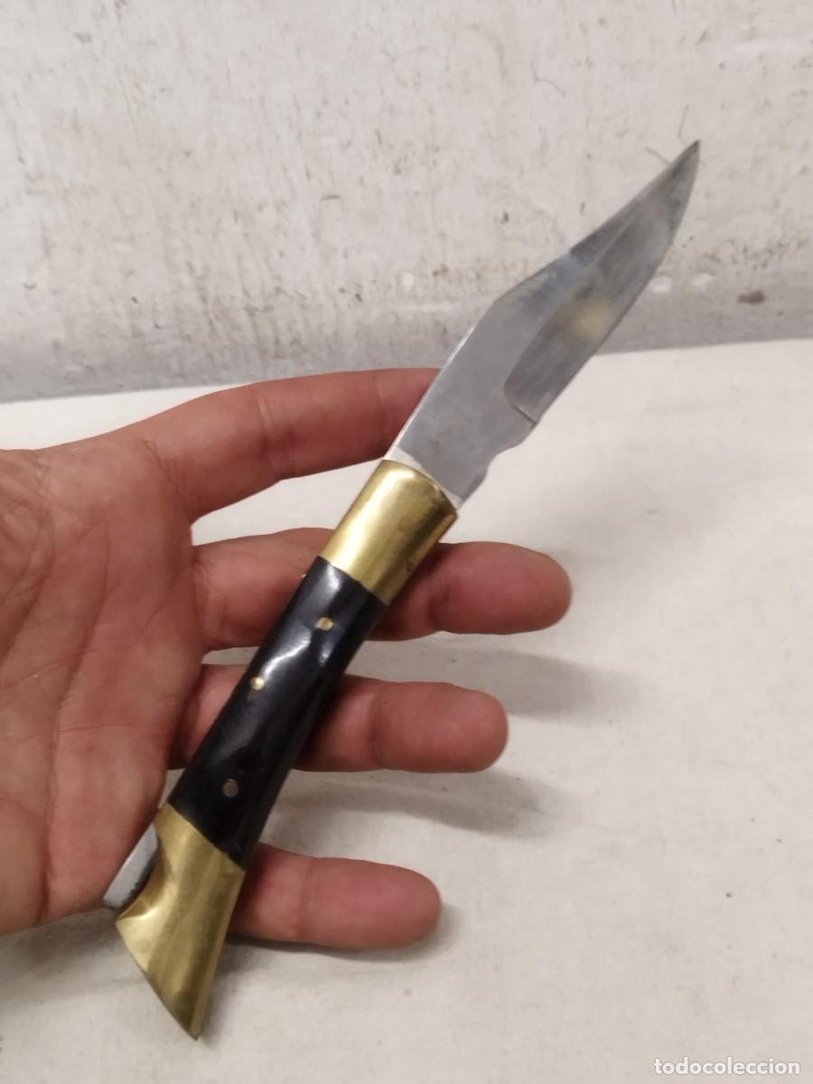 Militaria: Antigua navaja sin marcaje a identificar.