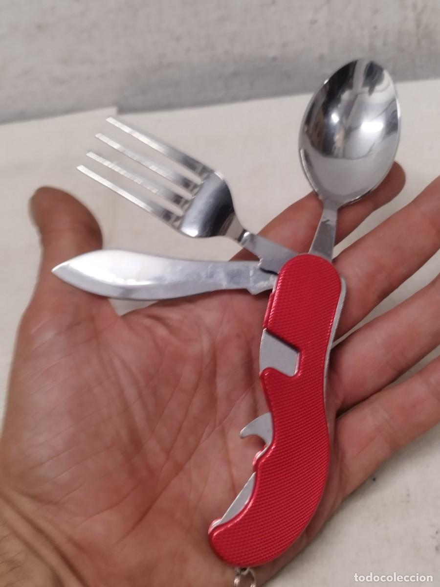 Militaria: Navaja multiusos, tenedor, cuchara.