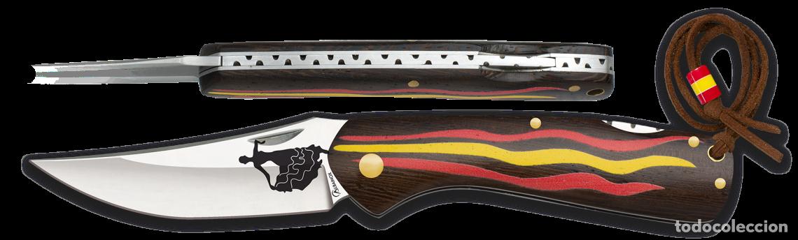 Militaria: Navaja Albainox madera. 3D. 8,5 cm 25213