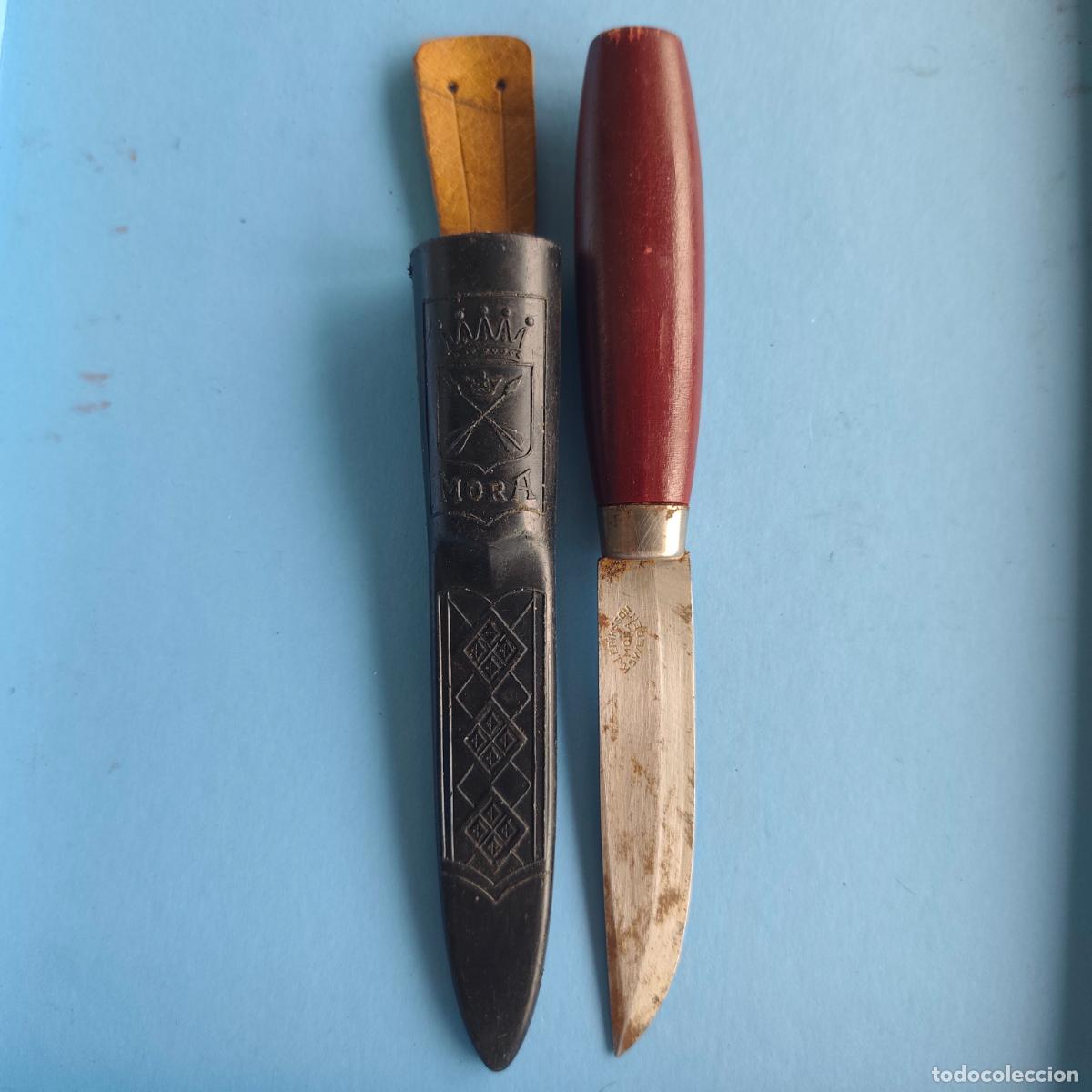 Militaria: ERIKSSON MORA SWISS CUCHILLO MANGO DE MADERA FUNDA DE PL&Aacute;STICO