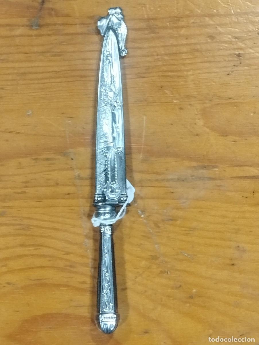 Military Antiques: CUCHILLO - FALCON GAUCHO ARGENTINO.