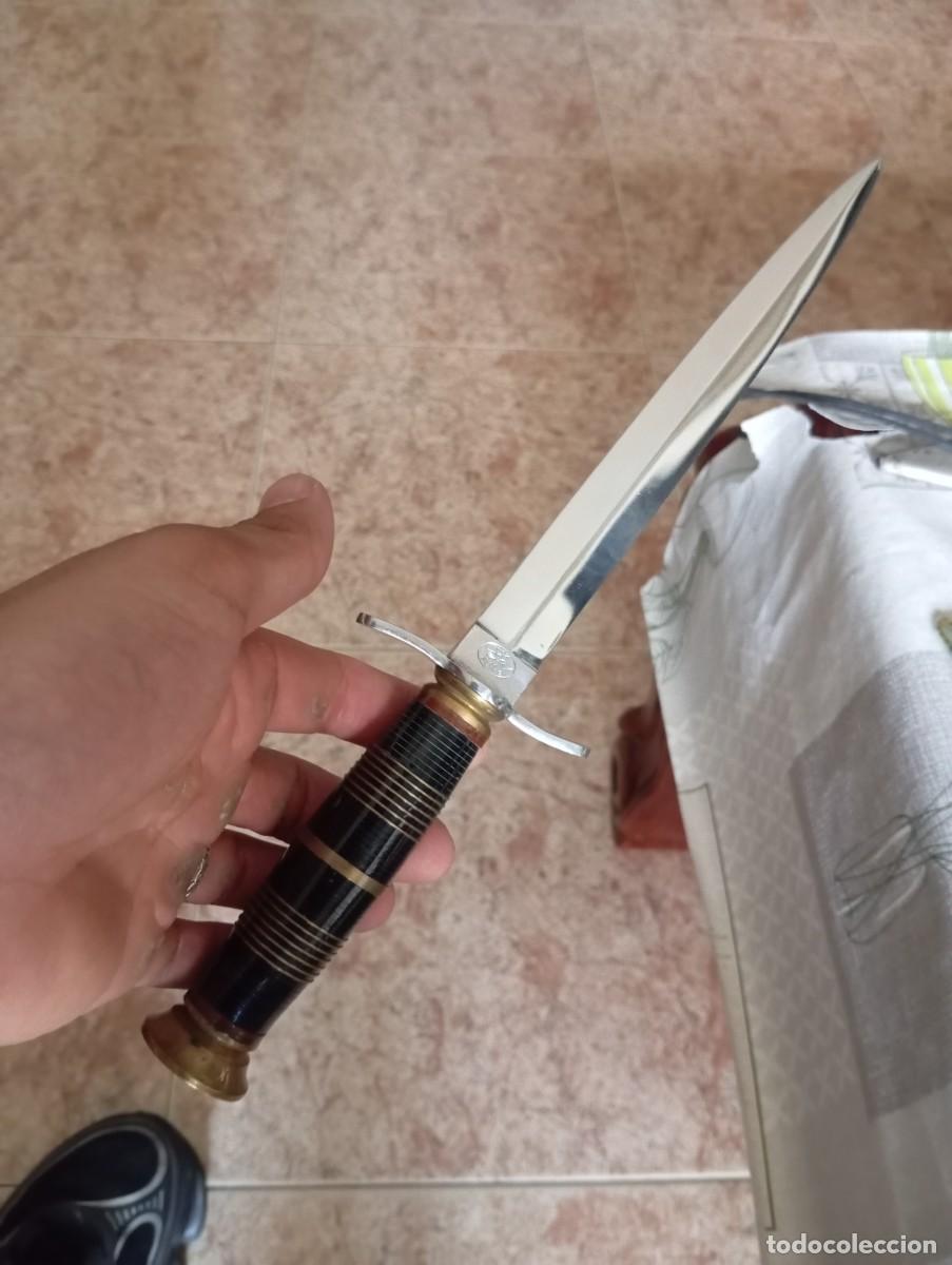 Militaria: Preciosa rara daga de combate francesa