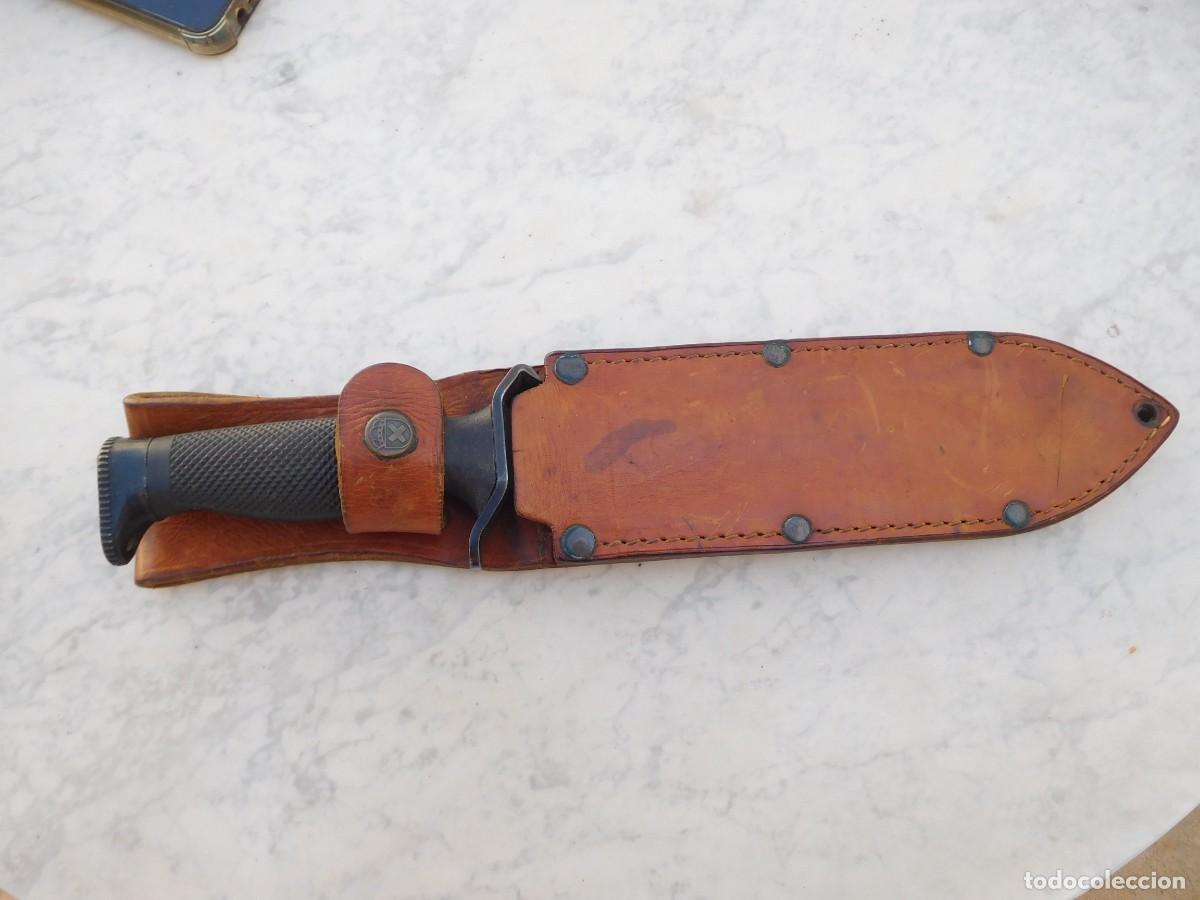 Militaria: Cuchillo antiguo Aitor oso negro?
