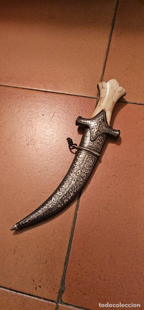 Militaria: Espectacular daga indopersa hueso y laminada plata antigua