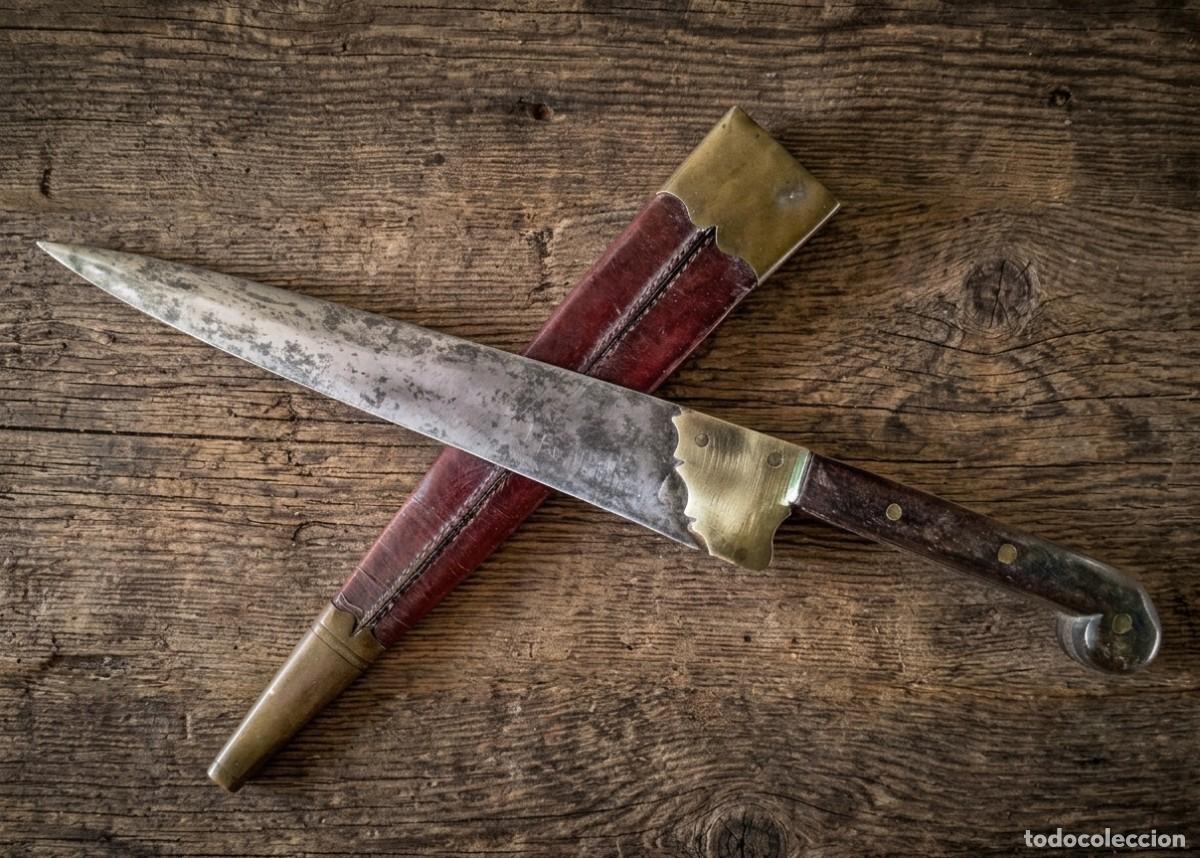 Militaria: Cuchillo antiguo siglo XIX